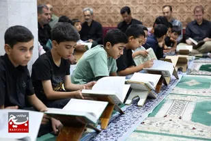 محفل انس با قرآن کریم با حضور فرمانده سپاه انصارالحسین(ع) در فامنین برگزار شد