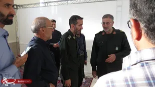 بازدید سرداران صابری و سلیمانی از قرارگاه شهید فهمیده