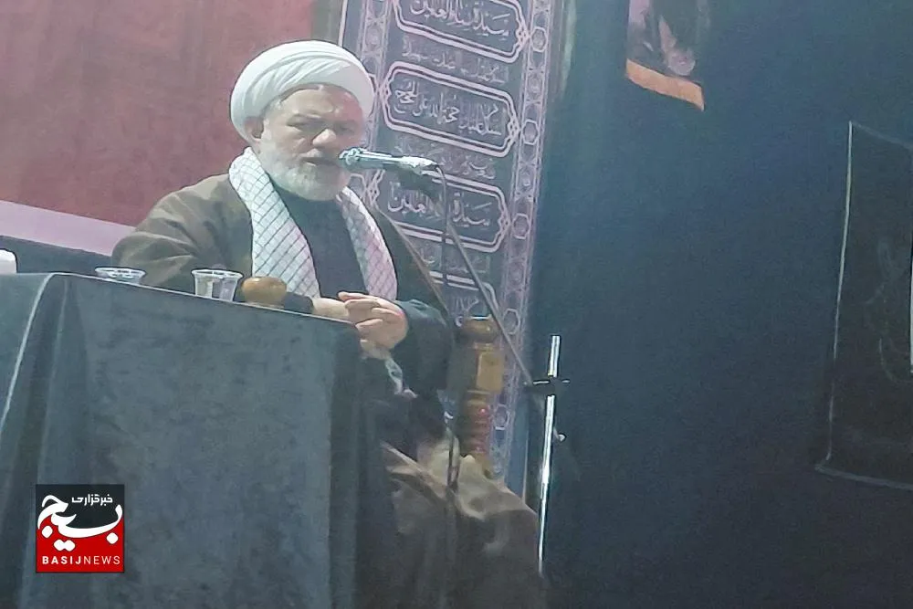 هرچه قله ایمان بالاتر باشد، هجمه دشمنان بیشتر می‌شود