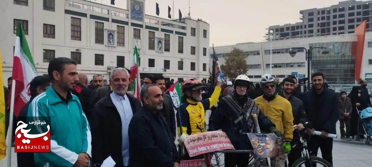 مشهد مقدس یک صدا در حمایت از مردم مظلوم لبنان و فلسطین+فیلم و عکس
