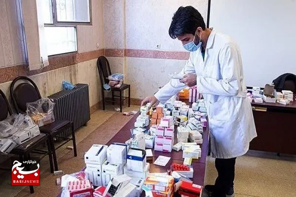 خدمات رسانی پزشکی به ۱۹۳ نفر با برپایی اردوی جهادی سلامت در روستای موردک کوه چنار