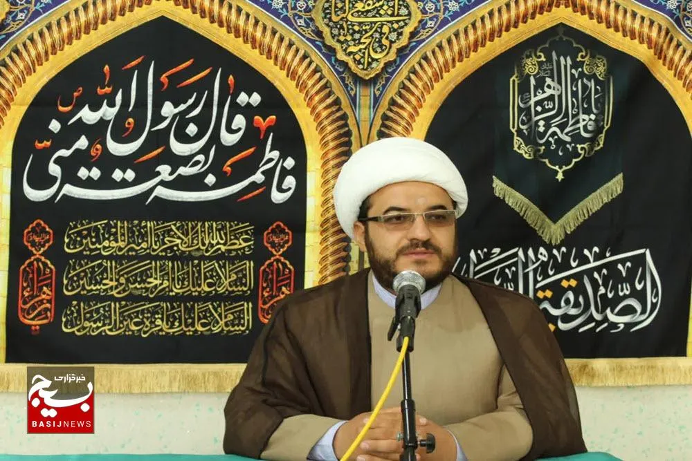 امام خامنه‌ای(ره) معمار تمدن نوین اسلامی بود