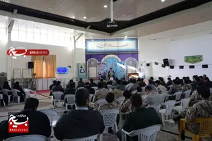 همایش منزلت نماز با شعار &laquo;نماز؛ عامل اقتدار و مقاومت&raquo; برگزار شد