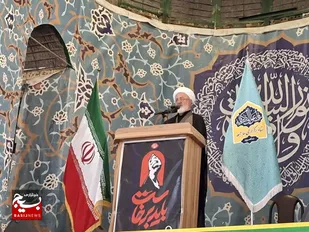 امام جمعه شاهرود: مردم با حضور در آیین تشییع رهبر شهید، حماسه تاریخی خلق کنند/ میدان دیپلماسی دنباله میدان مقاومت است
