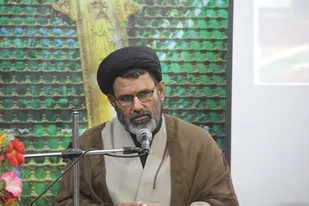 پیروزی انقلاب اسلامی نصرت الهی بود