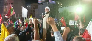 تنها فصل&zwnj;الخطاب در مسائل کلان کشور، فرامین ولایت فقیه است/ ملت ایران هرگز زیر بار زور نخواهد رفت