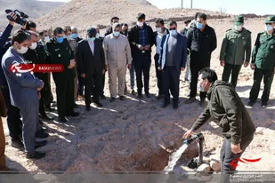 آغاز عملیات آبرسانی به روستای مزداب به نمایندگی از ۴۹ روستای خراسان جنوبی