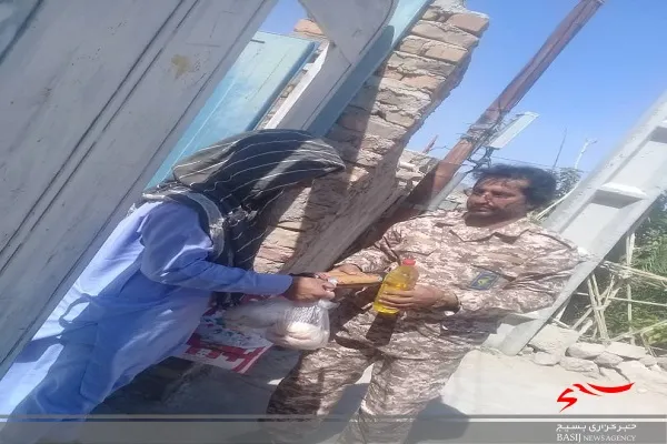 توزیع بسته معیشتی در خاش