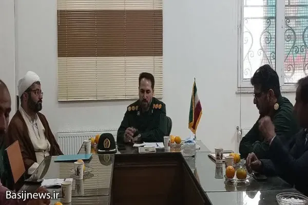 بسیج رمز ماندگاری انقلاب اسلامی است