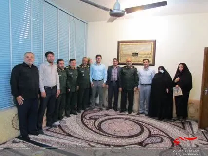 دیدار سردار علی نصیری با خانواده شهید داریوش مالکی