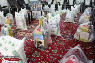توزيع 40 بسته معيشتي در بين نيازمندان سمنان