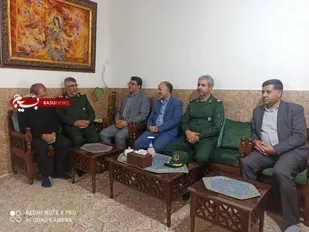 دیدار جانشین فرمانده سپاه استان زنجان با آزادگان سرافراز+ تصاویر