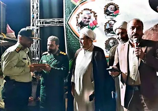 تقدیر از خادمان امنیت در اجتماع محله طلاب