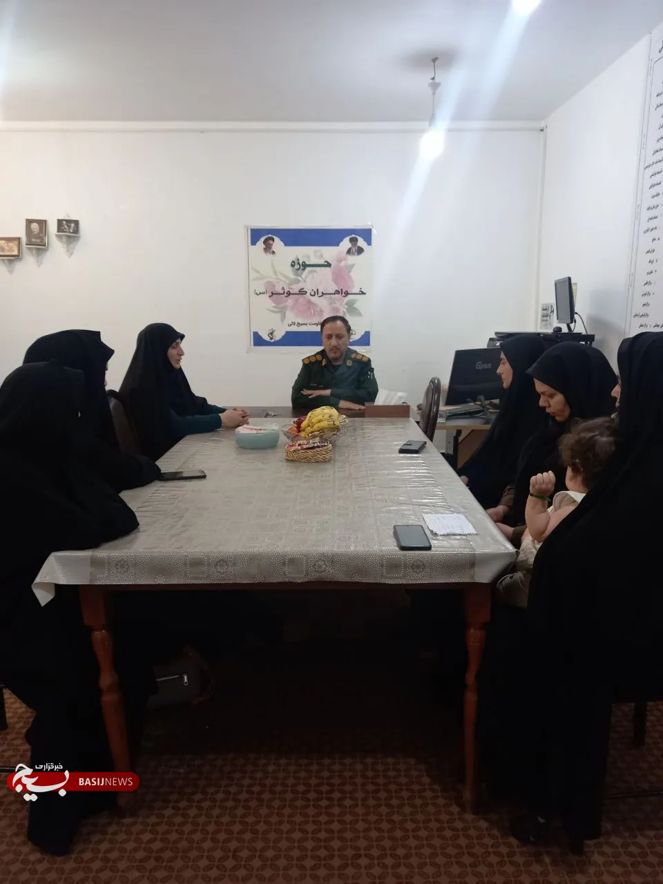 آیین تجلیل از فرمانده پایگاه ها