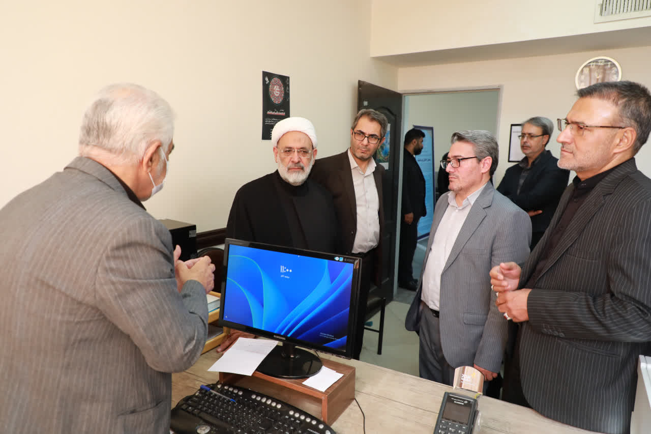 در مسیر احقاق حقوق مردم نباید کوچک‌ترین سستی و اهمالی وجود داشته باشد