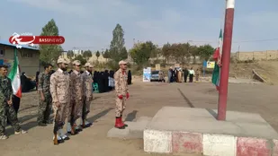 برنامه صبحگاه مشترک نیروهای نظامی و انتظامی در شهرستان ایجرود برگزار شد+تصاویر
