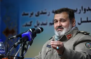 کسانی که از سوی آمریکا و انگلیس حمایت شدند؛ اعلام برائت نکنند مجرم&zwnj;اند