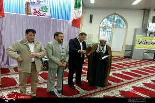 تجلیل از بسیجیان نمونه و فعالان فرهنگی نهاوند