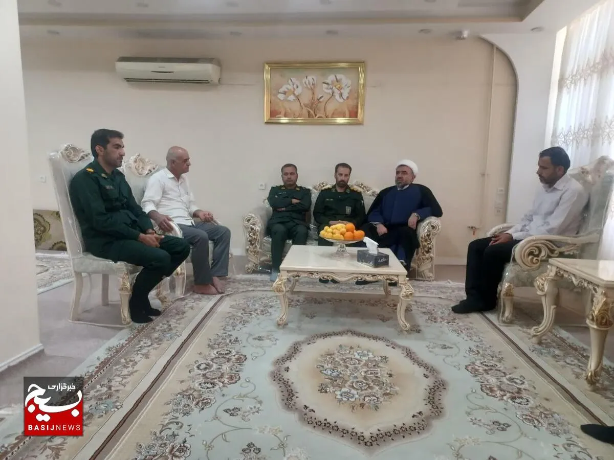 دیدار و سرکشی از خانواده شهید شاخص شهرستان ایذه