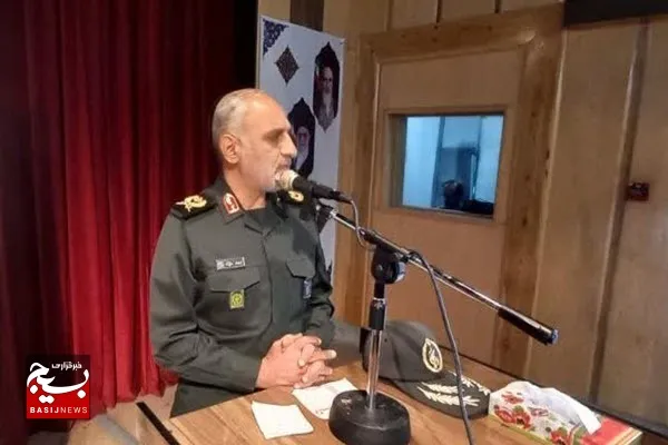 سپاه پاسداران به عنوان یکی از دستاوردهای عظیم انقلاب اسلامی است