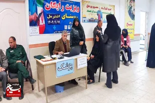 اجرای طرح ویزیت رایگان به همت بسیج جامعه پزشکی تویسرکان در روستای اشترمل+تصاویر&nbsp;