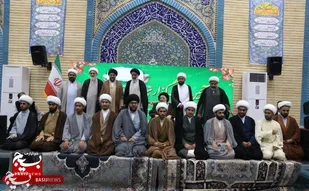 مراسم عمامه گذاری جمعی از طلاب بندر امام خمینی