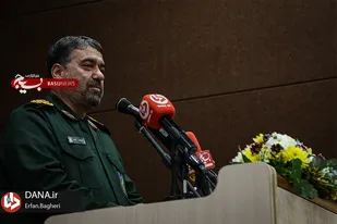 سردار قریشی در همایش نورا

برگزاری نخستین همایش تجلیل از نخبگان و بانوان تراز انقلاب