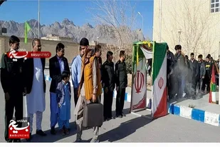 ۴۰ نفر از دانش آموزان خاش به مناطق عملیاتی خوزستان اعزام شدند
