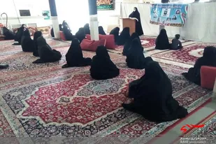 شهدا و ولایت فقیه دو بال پر توان جمهوری اسلامی ایران هستند
