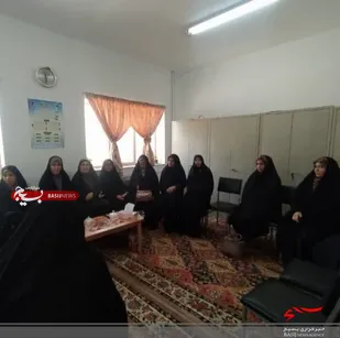 جلسه توجیهی برنامه های هفته حجاب در حوزه فدک میامی