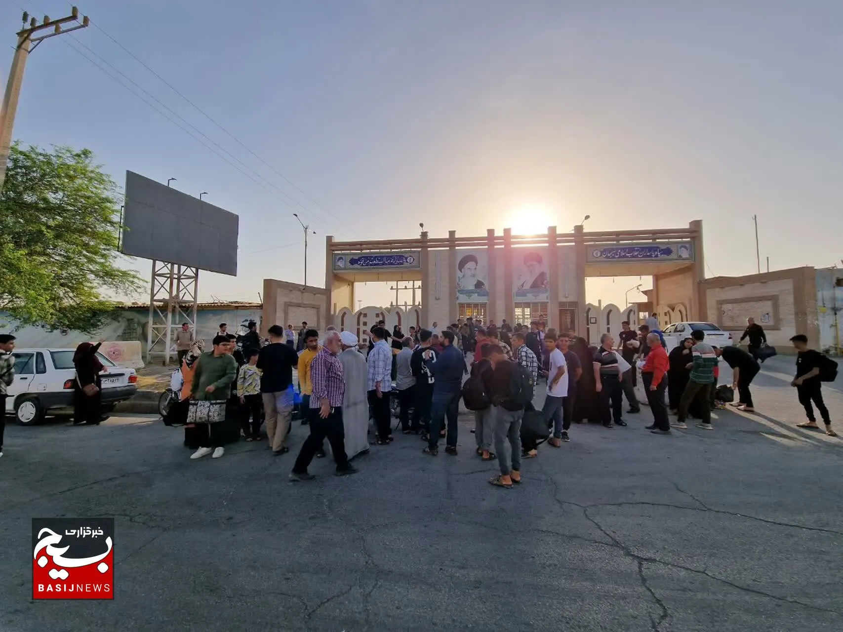 اعزام متربیان حلقات صالحین به مشهد مقدس