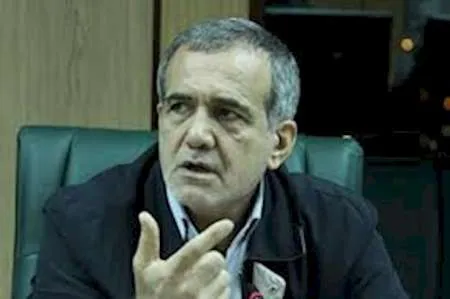 بصیرت با آگاهی و علم و در کوران مشکلات حاصل می‌شود