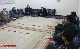 فرمانده و جمعی از پاسداران سپاه کنگان با امام جمعه این شهر دیدار کردند