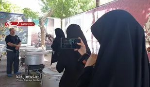 برگزاری طرح نذرواره 72 خوان احسان حسینی در تبریز