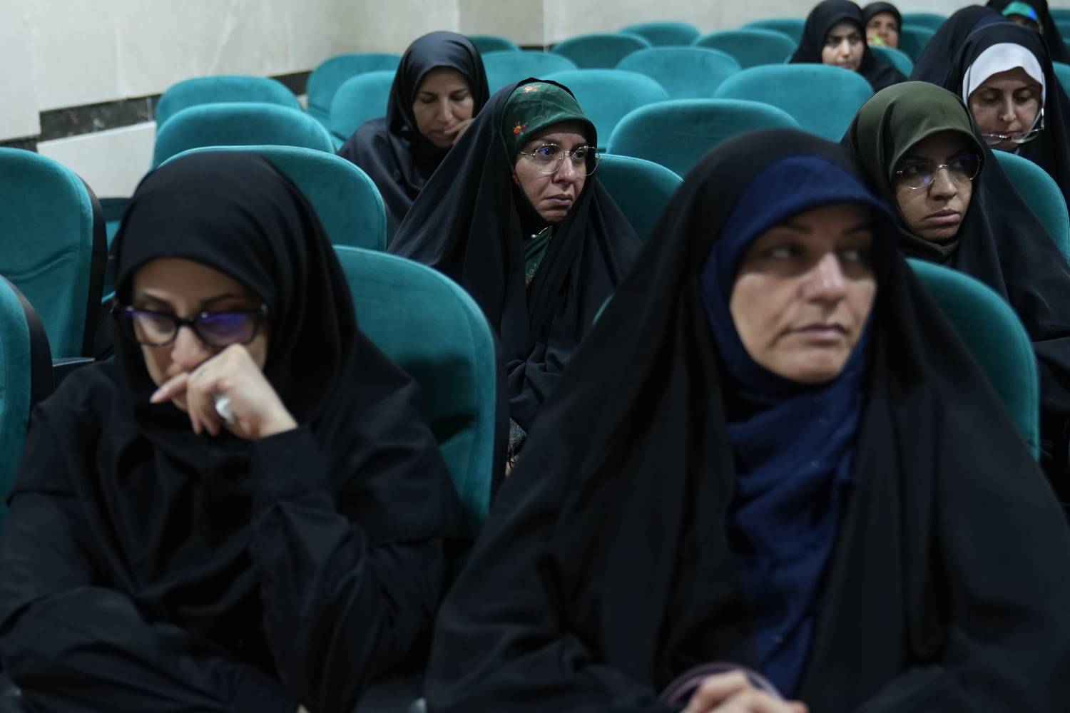الگوی سوم زن مسلمان باید به جهان معرفی شود/ سومین همایش با رویکرد بینالمللی و ارائه راهکارهای عملیاتی برگزار میشود الگوی سوم زن مسلمان باید به جهان معرفی شود/ سومین همایش با رویکرد بینالمللی و ارائه راهکارهای عملیاتی برگزار میشود