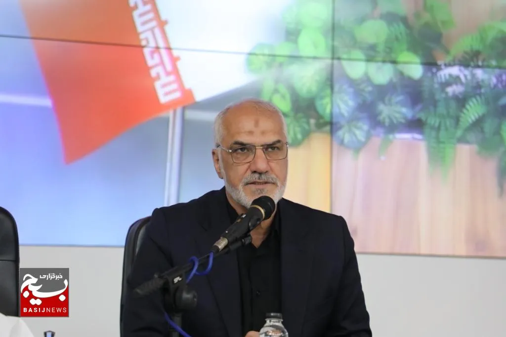 استاندار خوزستان: خدمت در دولت سیزدهم مایه افتخار ما بود