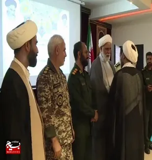 مراسم تکریم و معارفه مسئول نمایندگی ولی فقیه در ناحیه سپاه کیش برگزارشد