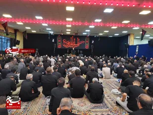مراسم عزاداری ایام محرم الحرام در هیئت عاشقان ثارالله (ع) برگزار شد+تصاویر