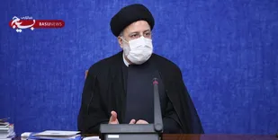 حضور آیت الله رئیسی بر مزار شهدای حوادث تروریستی چابهار