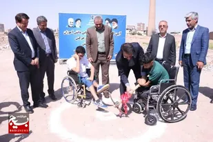 کلنگ احداث مدرسه ۲۴ کلاسه ویژه دانش آموزان با نیازهای ویژه جسمی و حرکتی در کرمان به زمین زده شد