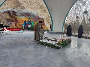 استقبال از خانواده شهید تازه شناسایی شده گمنام غلامعلی فرامرزی و اهالی شهرستان کوار استان فارس