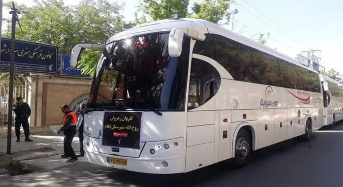 اعزام یک هزار نفر از مردم ایلام به حرم امام راحل (ره)