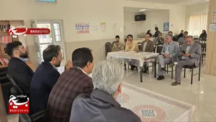 جلسه جهاد تبیین و روشنگری در شرکت پلیمر پاکت زاهدان