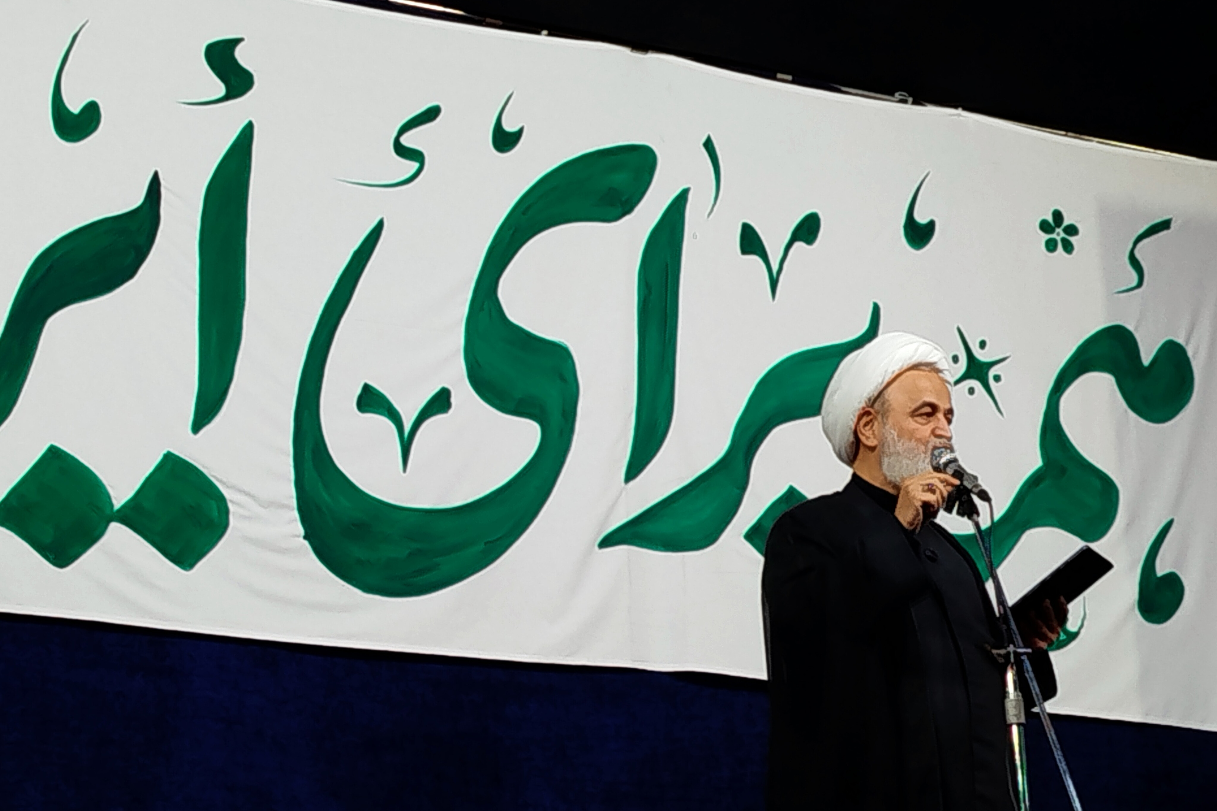 عزم جدی برای انتقام، دشمن را مرعوب میکند عزم جدی برای انتقام، دشمن را مرعوب میکند