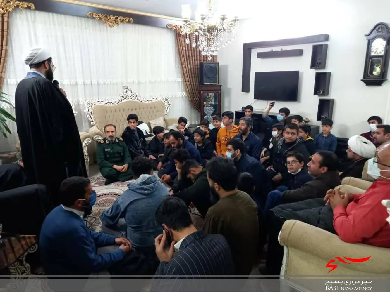 بازدید فرمانده سپاه استان قم از پایگاه شهید هاشم پور پردیسان