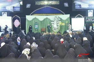 تجلیل فرمانده سپاه استان قم از مادران و همسران شهدا+تصاویر