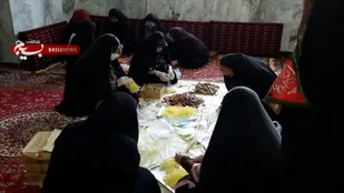 تهیه و اهدا ۳۵۰ بسته عیدانه سادات بیارجمند به بیمارستان امام حسین (ع) شاهرود+ تصاویر
