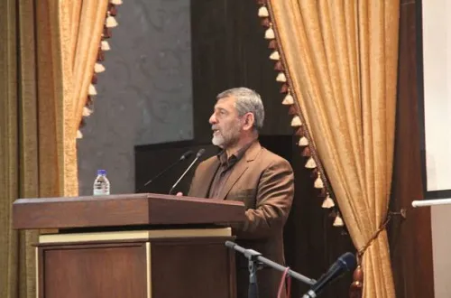 چهل سال دوم انقلاب اسلامی برای جوانان است