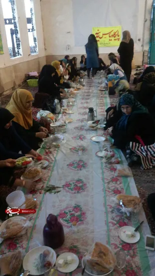 اجرای برنامه ضیافت افطاری ساده پایگاه های بسیج خواهران شاهرود