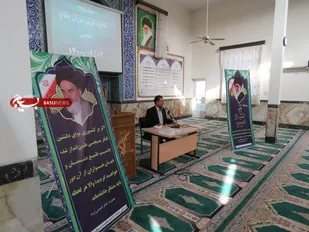 برگزاری محفل خاطره گویی و روایتگری انقلاب اسلامی در ناحیه مرکزی یزد